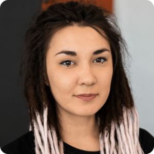 Карина Кожаринова